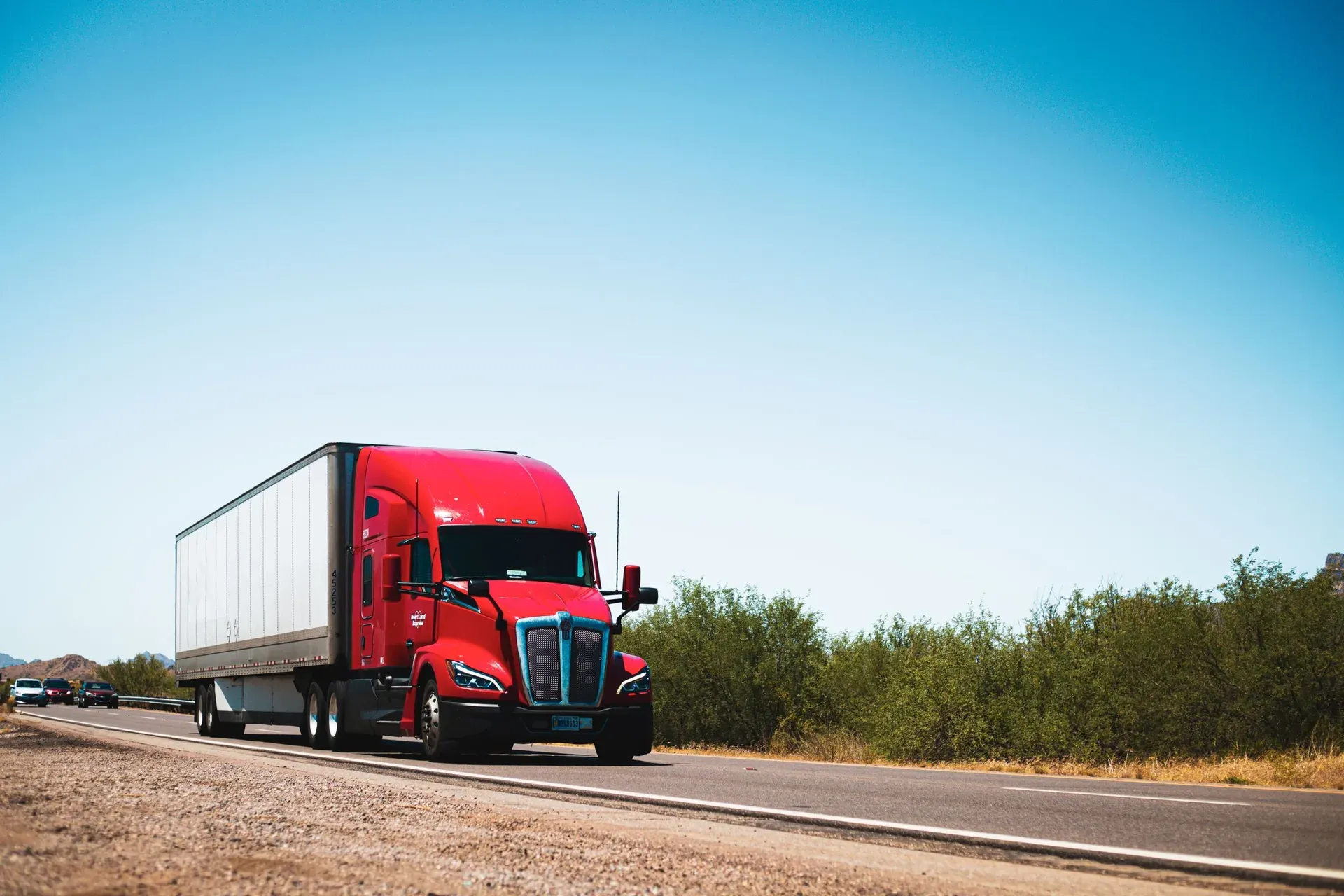 A late-model semi sleeper, representative of the modern fleet Illyro runs across the continental US.